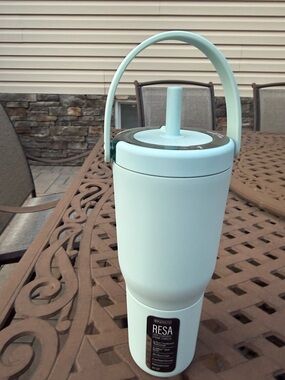NWT- BruMate RESA 35oz Tumbler in color Blue Agave